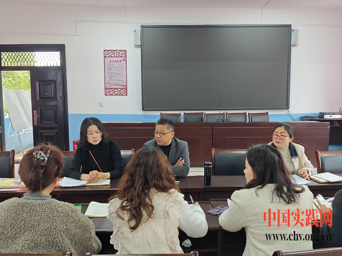 江西余干县乌泥中心小学：聚焦集体备课，共筑教学新篇