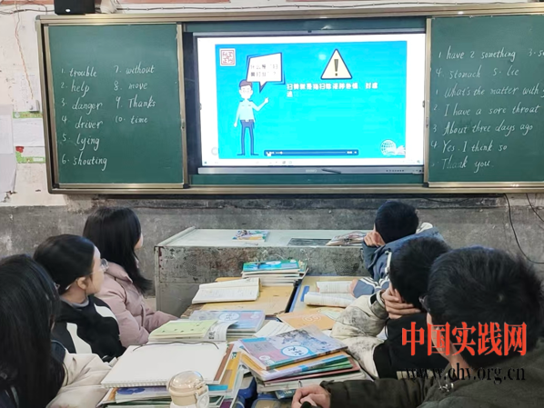 扫黄打非树新风  护苗健康助成长