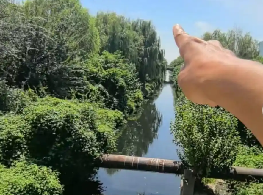 县舆观察｜湖北云梦黑水河事件：一场环境治理与舆情监督的博弈