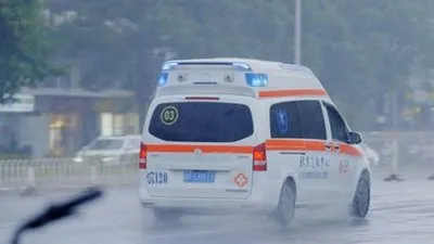 汝医现场:氧合“断崖”,气道“暴雷”,大雨过后的他......