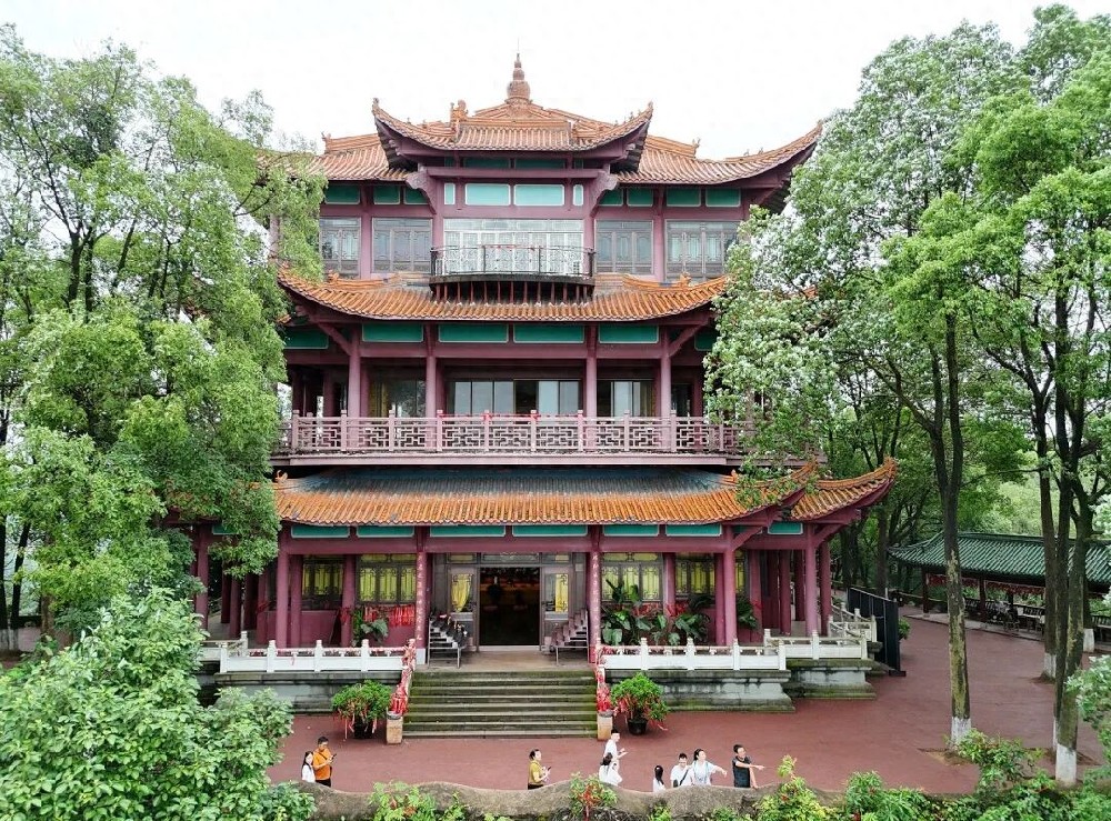 东方佛都:一座山的千年文化觉醒与现代守护